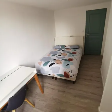 Holiday home Maison Entiere A Louer Etauliers