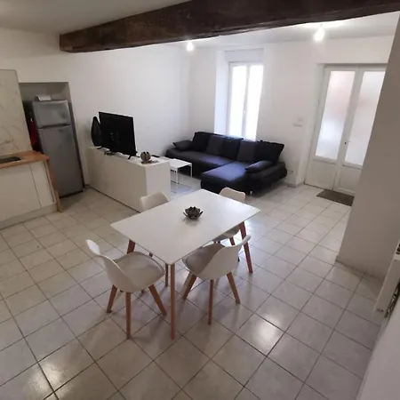 Maison Entiere A Louer